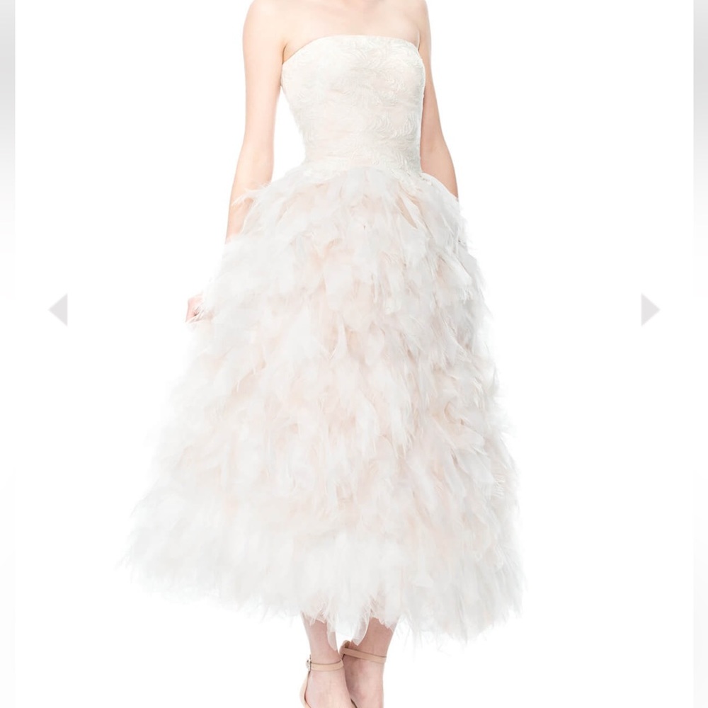 Tadashi Shoji: Swan Dress